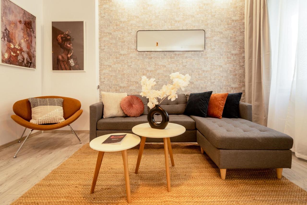 Ideal Stay: Spacious 2Br Apt Near Calea Victoriei Βουκουρέστι Εξωτερικό φωτογραφία