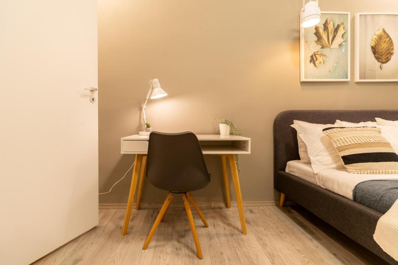 Ideal Stay: Spacious 2Br Apt Near Calea Victoriei Βουκουρέστι Εξωτερικό φωτογραφία