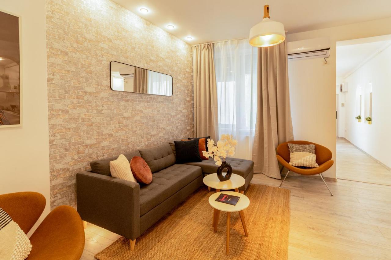 Ideal Stay: Spacious 2Br Apt Near Calea Victoriei Βουκουρέστι Εξωτερικό φωτογραφία