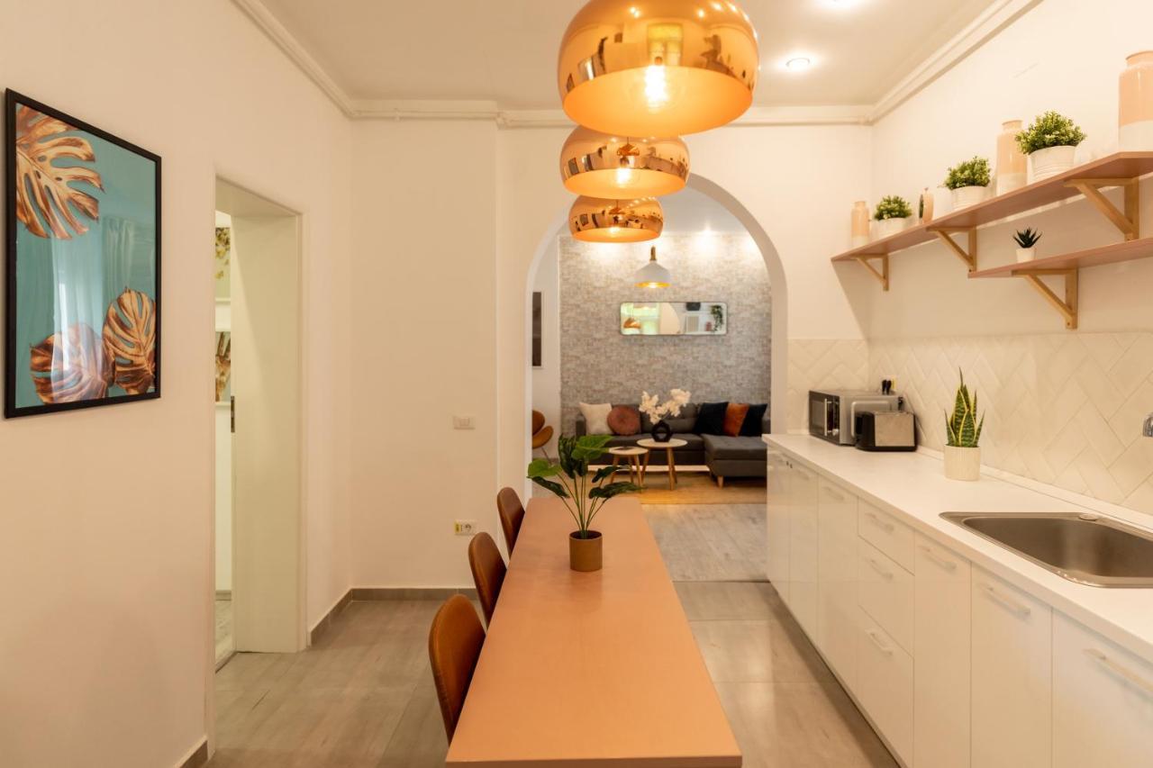 Ideal Stay: Spacious 2Br Apt Near Calea Victoriei Βουκουρέστι Εξωτερικό φωτογραφία